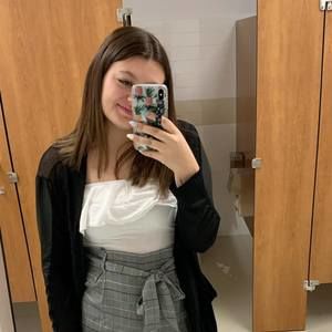 Meet your Posher, Erika